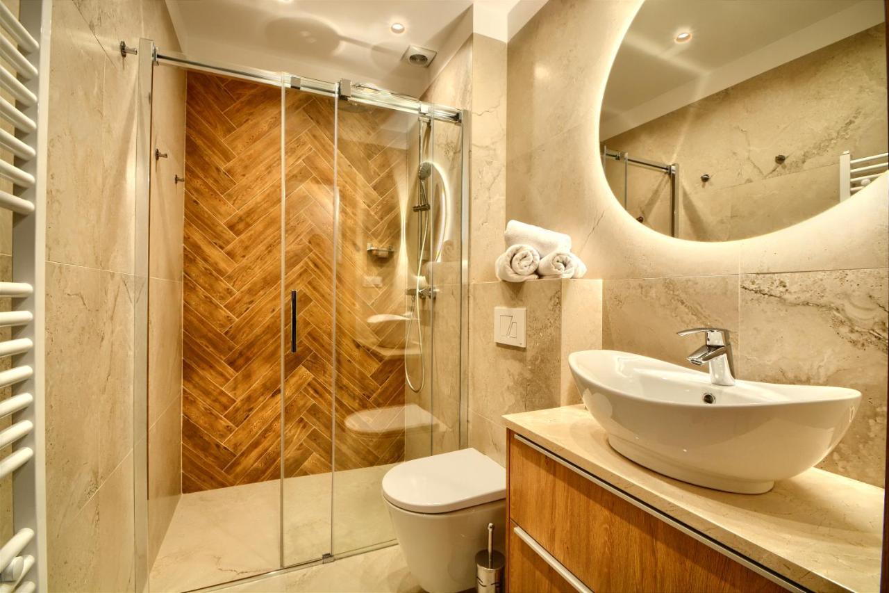 Apartament Royal ชเจอร์ค ภายนอก รูปภาพ