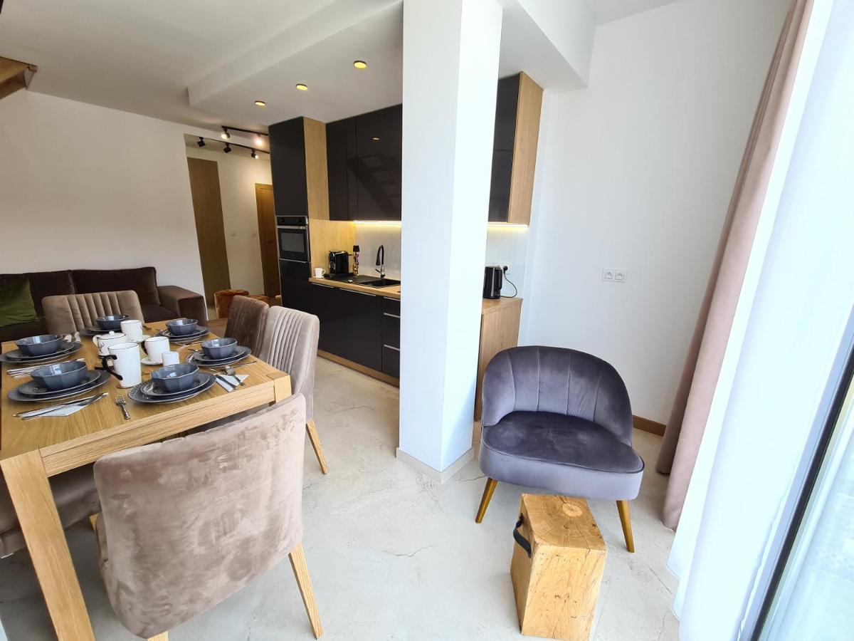 Apartament Royal ชเจอร์ค ภายนอก รูปภาพ