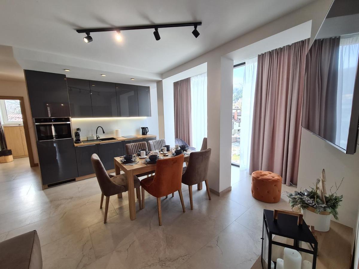 Apartament Royal ชเจอร์ค ภายนอก รูปภาพ
